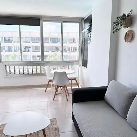 Playa Canon Del Aguila Апартаменты *